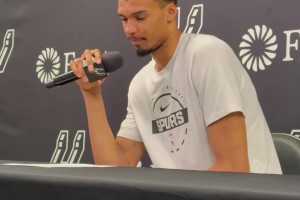 不太给面子！太阳控卫吉莱斯皮：不是很关心阿德巴约拿了83分的事