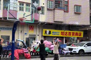 美！李月汝晒生日视频配文：阿拉丁神灯出现 快来给我三个愿望