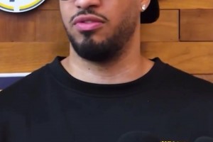 布里奇斯本赛季全勤，连续出战638场比赛，位居NBA历史第8位！